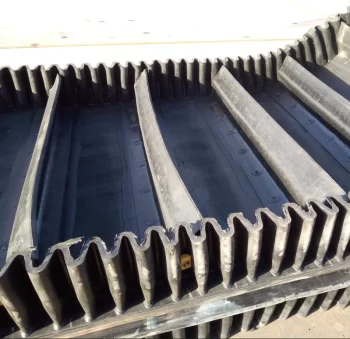 Como evitar derramamento de carga em correias transportadoras